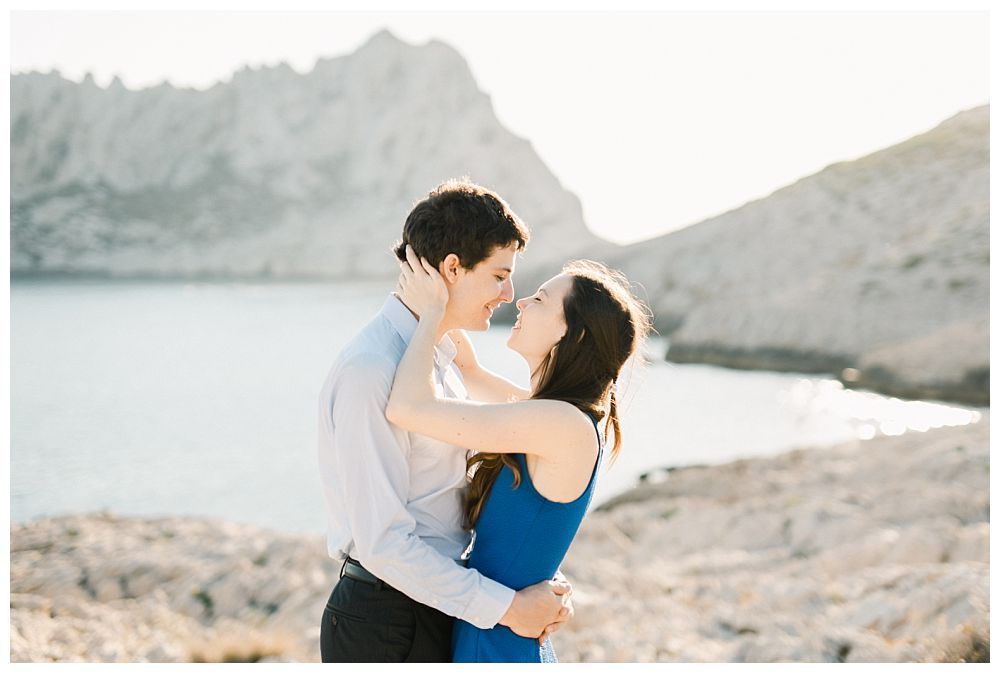 shooting couple calanque marseille